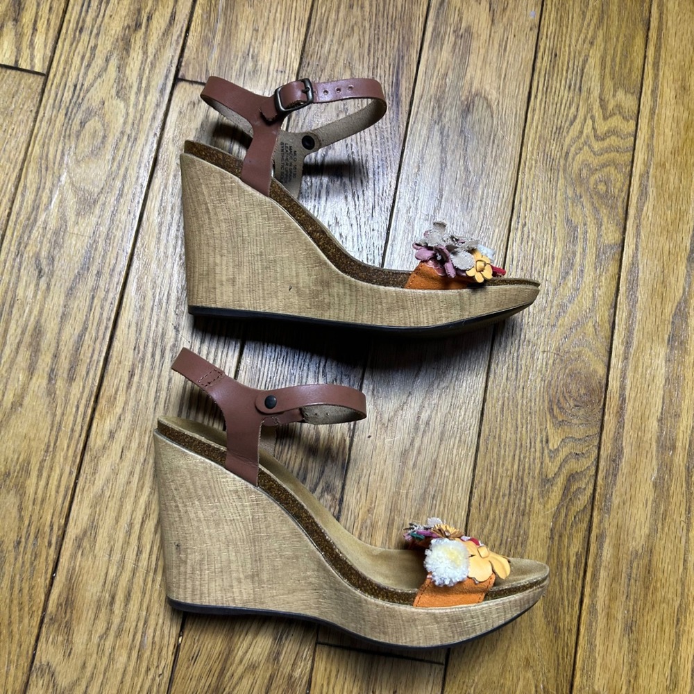 Biostep Floral Wedge Sandals Leather Made in Spain Brown Multi Color Size 39 8.5
